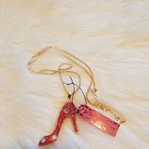BETSEY JOHNSON | Red High Heel Necklace